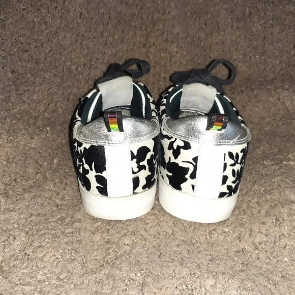 D.A.T.E. PREMIUM SNEAKER-White/Red/Silver/Black-Leather/Suede Patent-Sz 6.5-EX - Picture 5 of 7